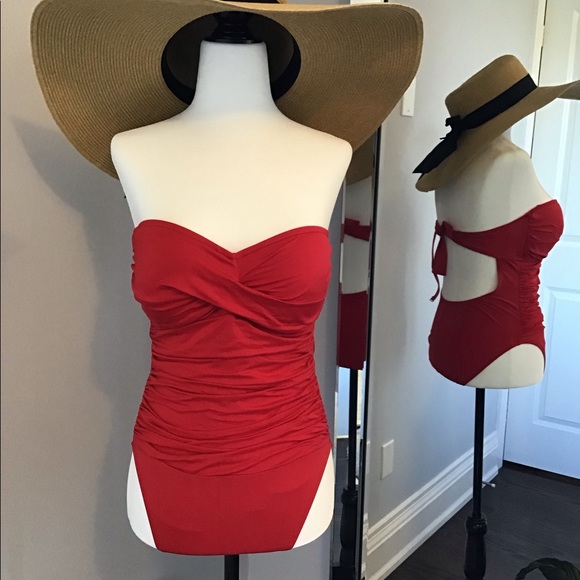 La Blanca red one piece swimsuit - Picture 5 of 5